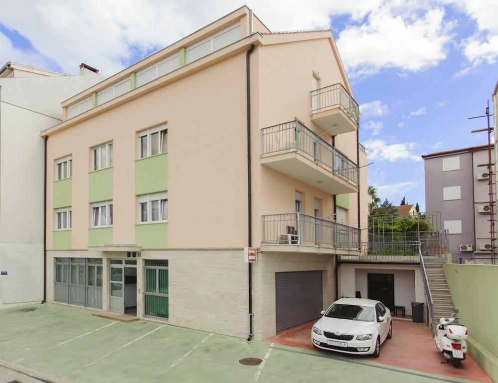 Amigo Comfort Apartments Split Exterior foto