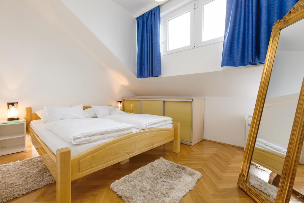 Amigo Comfort Apartments Split Exterior foto